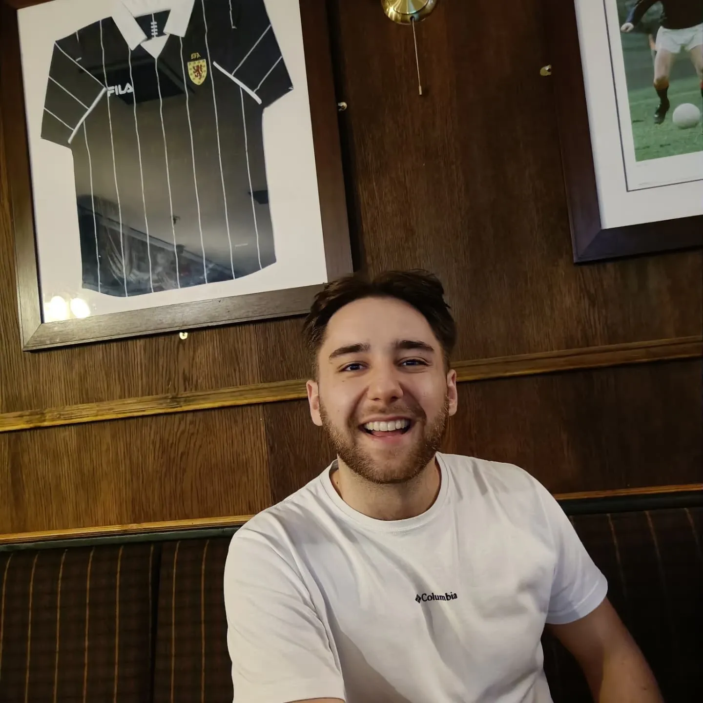 Alfie's Sports Bar review photo 4